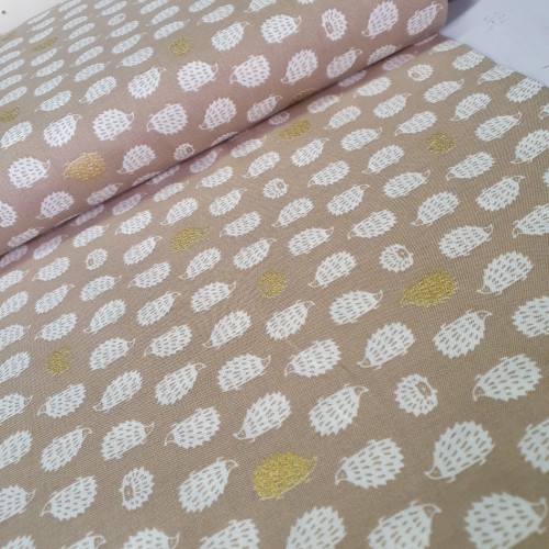Igel Baumwollstoff von Cosmo Textile aus Japan - beige