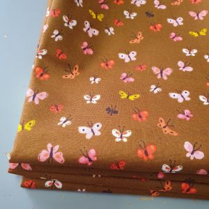 Reststück 41cmx112cm - Windham Fabrics Schmetterlinge by Heather Ross
